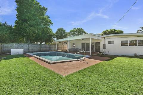 640 W Ilex Drive, Lake Park FL - photo 12 of 26