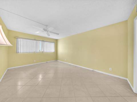 7807 Golf Cir Drive #105, Margate FL - photo 20 of 33