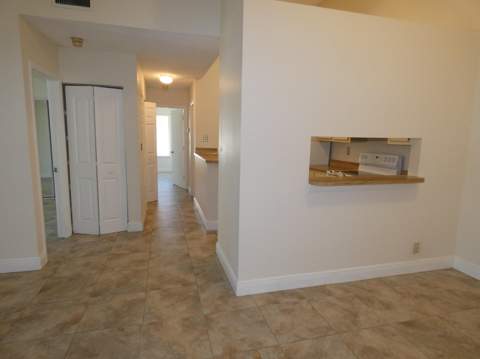 6495 E Chasewood Drive #E, Jupiter FL - photo 8 of 15