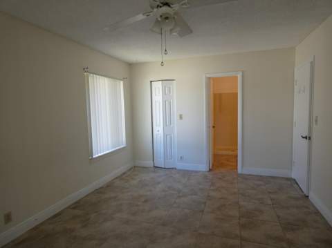 6495 E Chasewood Drive #E, Jupiter FL - photo 10 of 15
