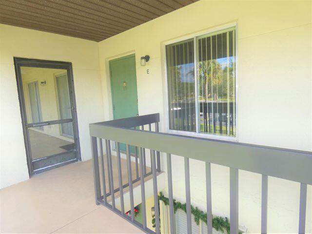 2 bedroom Condominium at 6495 E Chasewood Drive #E, Chasewood Of Jupiter Condo, Jupiter — photo 5