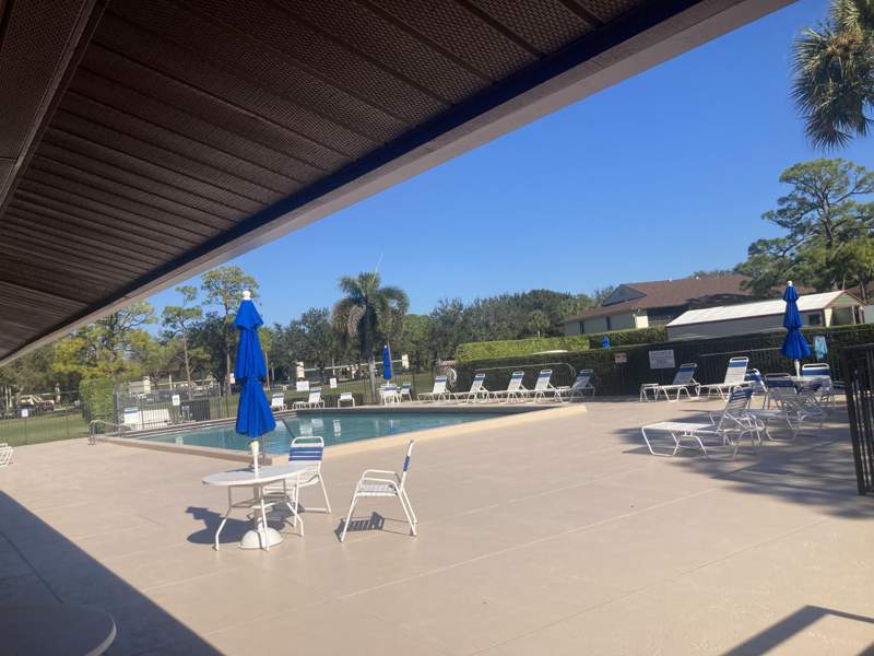 2 bedroom Condominium at 6495 E Chasewood Drive #E, Chasewood Of Jupiter Condo, Jupiter — photo 3