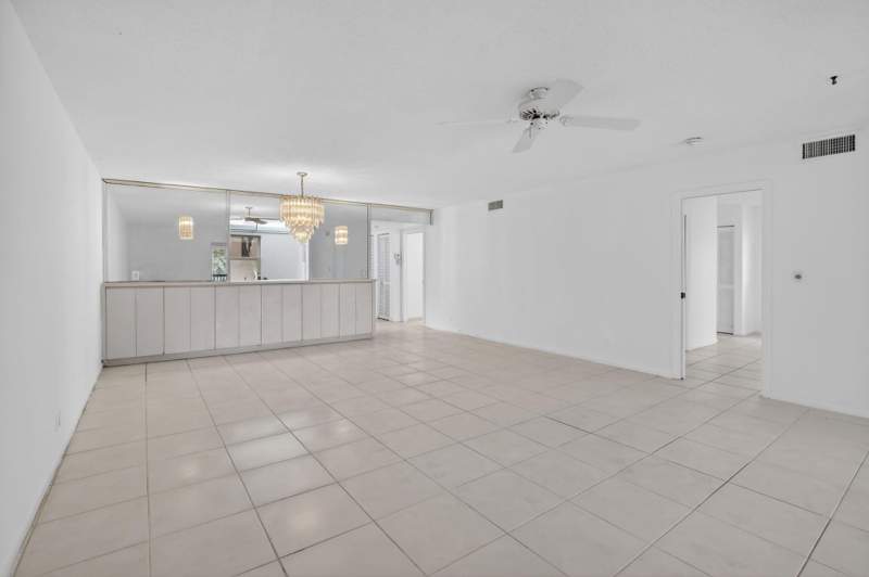 2 bedroom Condominium at 250 S Hollybrook Terrace #208, Hollybrook Golf And, Pembroke Pines — photo 3