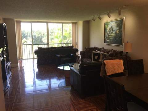 4070 Tivoli Court #202, Lake Worth FL - photo 6 of 19
