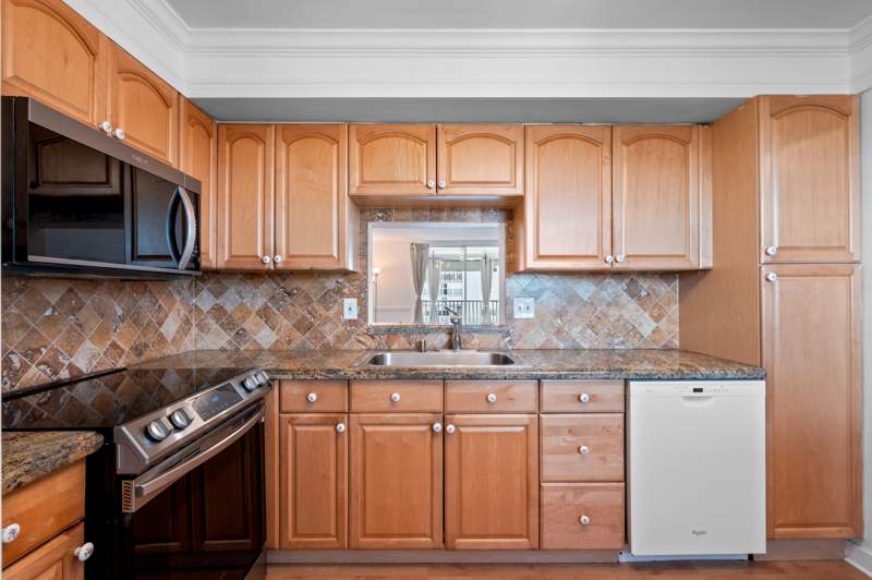 2 bedroom Condominium at 620 NE 12th Avenue #602, Meadowbrook Towers Condo F, Hallandale Beach — photo 5