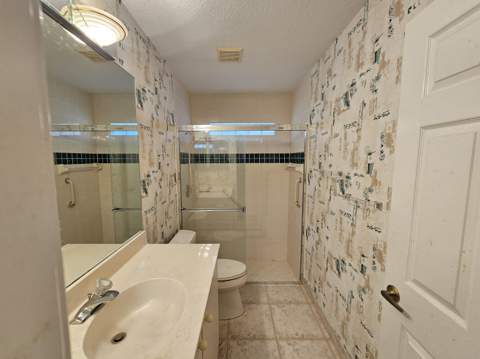 7245 Whitfield Avenue, Boynton Beach FL - photo 14 of 25