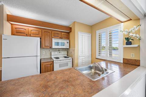 353 S US Highway 1 #B308, Jupiter FL - photo 11 of 30