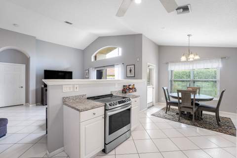 3907 Palladium View Drive, Boynton Beach FL - photo 12 of 36