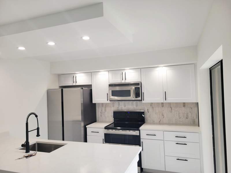 2 bedroom Townhouse at 5428 54th Way, Village Of Sandalwood Lakes South, West Palm Beach — photo 2