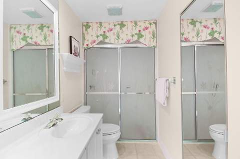 8016 SE Peppercorn Court, Hobe Sound FL - photo 16 of 41
