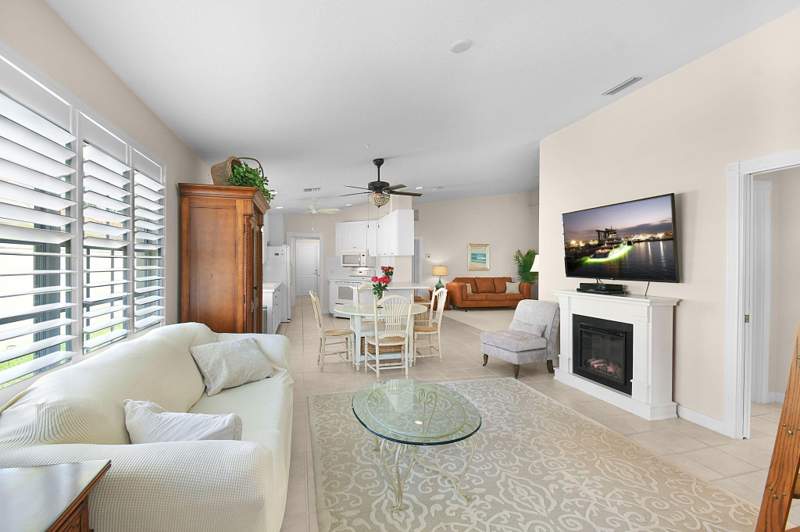 2 bedroom Villa at 8016 SE Peppercorn Court, Double Tree, Hobe Sound — photo 2