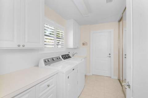 8016 SE Peppercorn Court, Hobe Sound FL - photo 20 of 41