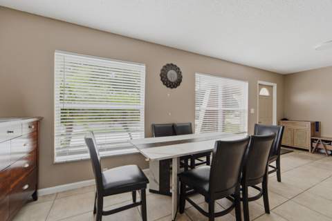 278 Sandpiper Avenue, Royal Palm Beach FL - photo 11 of 35