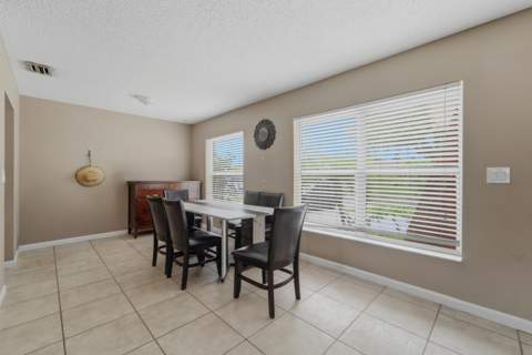 278 Sandpiper Avenue, Royal Palm Beach FL - photo 12 of 35