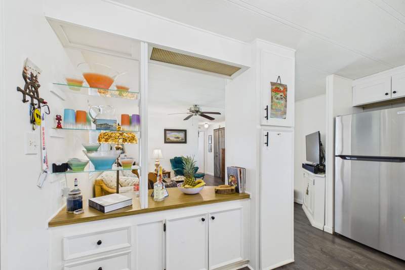 2 bedroom Manufactured Home at 10003 Granada Bay, Jamaica Bay Mobile Home Co Op, Boynton Beach — photo 5
