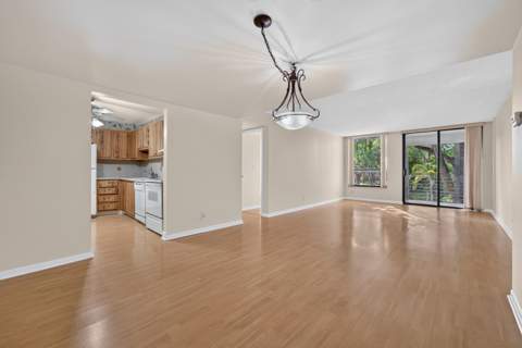 7750 W McNab Road #316, Tamarac FL - photo 13 of 37
