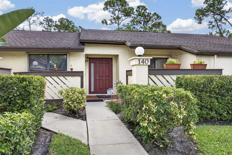 2 bedroom Villa at 140 Karanda Court, Strathmore Gate I Unit Two, Royal Palm Beach — photo 2