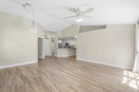 1215 E Lancewood Place, Delray Beach FL - photo 12 of 32