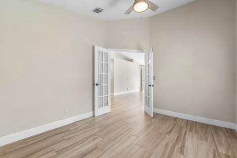 1215 E Lancewood Place, Delray Beach FL - photo 15 of 32