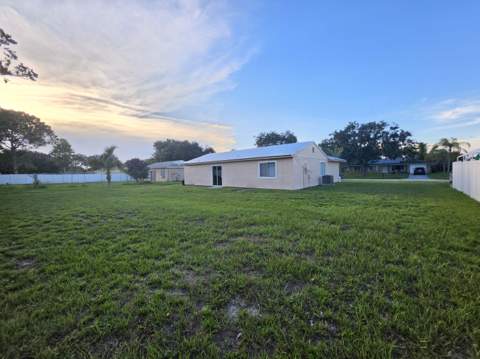 442 SW Belmont Circle, Port St. Lucie FL - photo 21 of 67