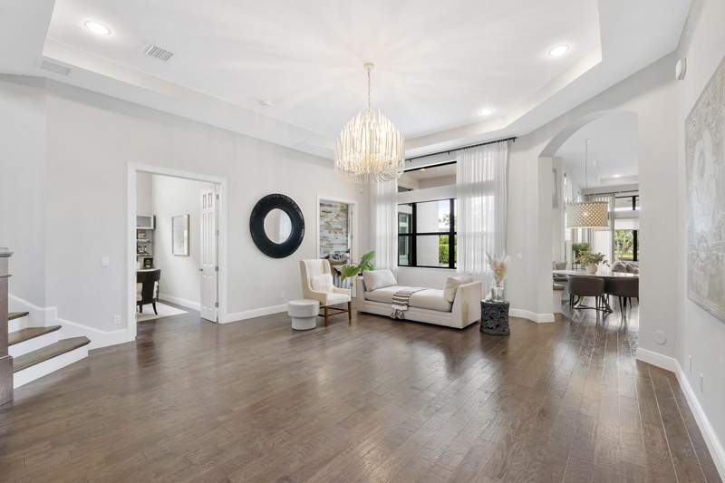 5 bedroom Single Family Residence at 10282 Sweet Bay Manor, Parkland Golf & Country Club, Parkland — photo 4
