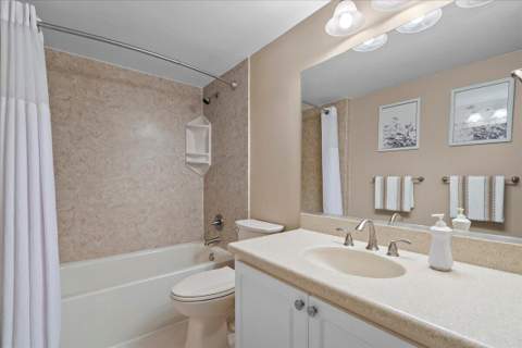 3323 Lucerne Park Drive, Greenacres FL - photo 22 of 39
