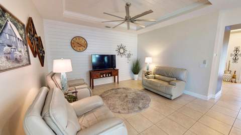 10049 SW Indian Lilac Trail, Port St. Lucie FL - photo 9 of 52