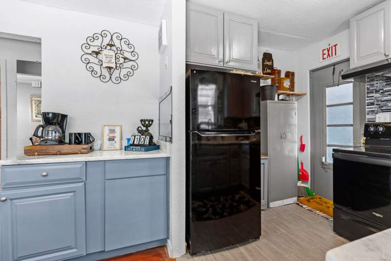2 bedroom Single Family Residence at 711 Cedar Place, Fee & May'S Resubdivision, Fort Pierce — photo 5
