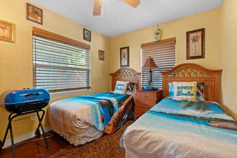 711 Cedar Place, Fort Pierce FL - photo 14 of 24