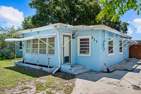 711 Cedar Place, Fort Pierce FL - photo 15 of 24