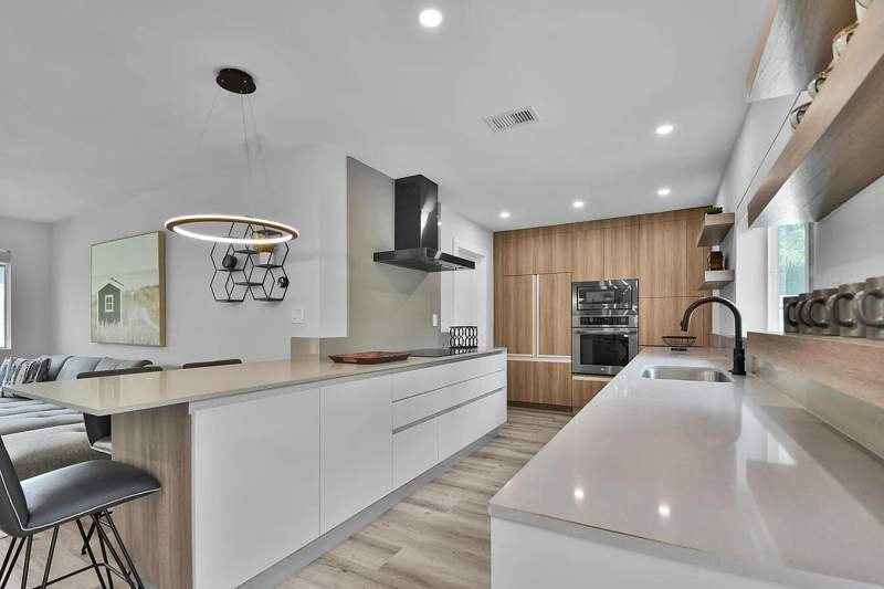 4 bedroom Single Family Residence at 803 Bluebird Drive, Tropic Palms 1, Delray Beach — photo 3