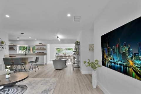 803 Bluebird Drive, Delray Beach FL - photo 7 of 26