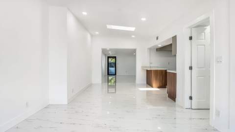 118 Newton Road, West Park FL - photo 9 of 45