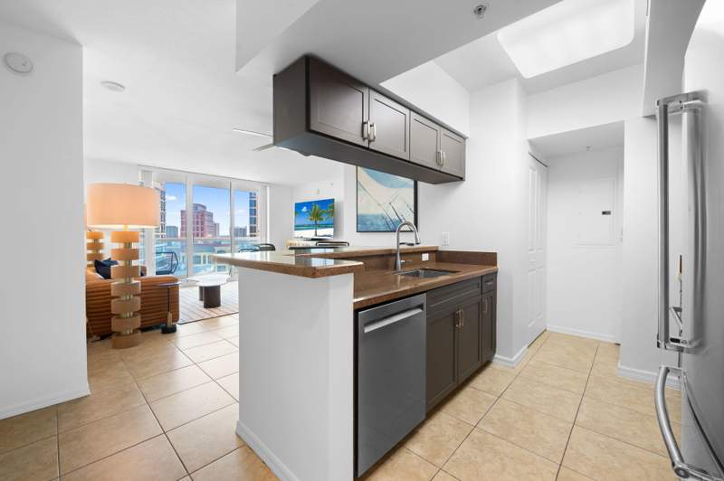 2 bedroom Condominium at 347 N New River Drive #1808, Watergarden Condo, Fort Lauderdale — photo 5