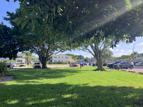 202 Camden I, West Palm Beach FL - photo 21 of 24
