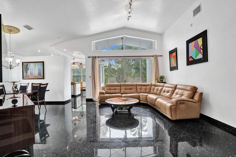 3 bedroom Single Family Residence at 3274 NW 22nd Avenue, Oakland Lakes, Oakland Park — photo 5