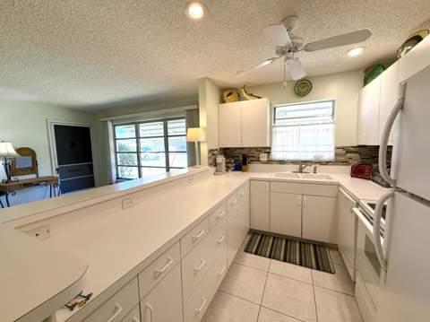 200 Bayview Avenue #B, Boynton Beach FL - photo 8 of 26