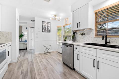 13139 Wax Wing Terrace, Wellington FL - photo 14 of 36