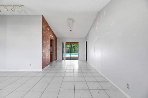 13581 Columbine Avenue, Wellington FL - photo 8 of 39