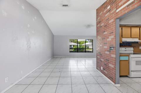 13581 Columbine Avenue, Wellington FL - photo 10 of 39