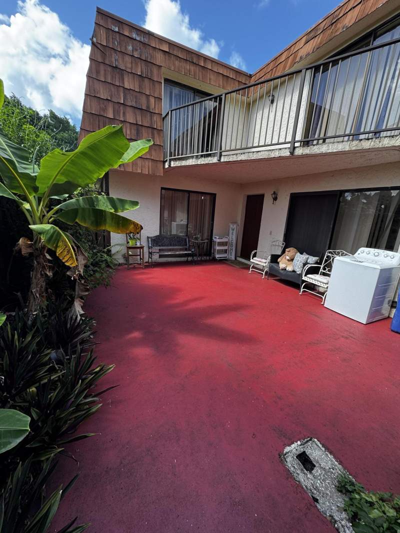 3 bedroom Townhouse at 8492 S Coral Circle, Woodville, North Lauderdale — photo 5