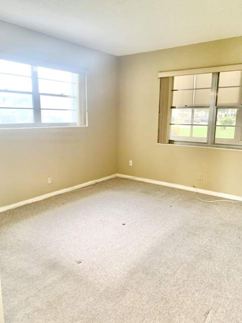 81 Kingswood E, West Palm Beach FL - photo 16 of 46