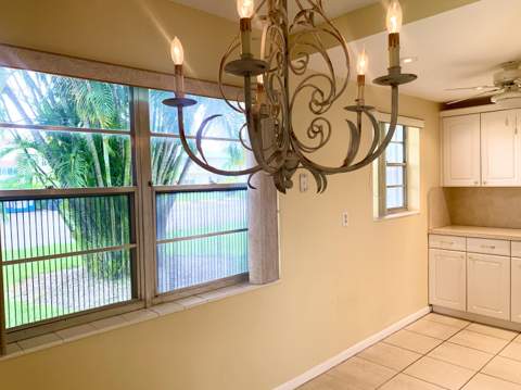 81 Kingswood E, West Palm Beach FL - photo 8 of 46