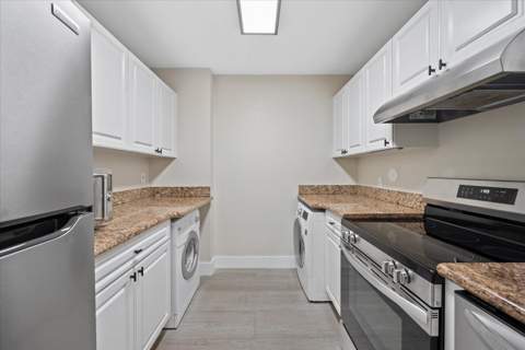 2020 Greenview Shores Boulevard #102, Wellington FL - photo 9 of 25