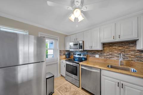 2901 S Palm Aire Drive #609, Pompano Beach FL - photo 6 of 17