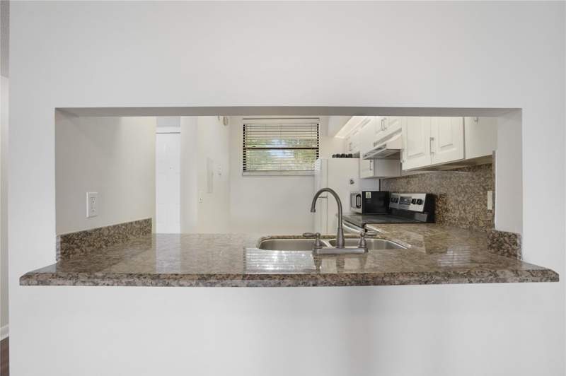 2 bedroom Condominium at 109 Lake Emerald Drive #110, Lake Emerald, Oakland Park — photo 3