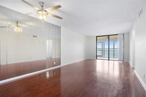109 Lake Emerald Drive #110, Oakland Park FL - photo 10 of 39