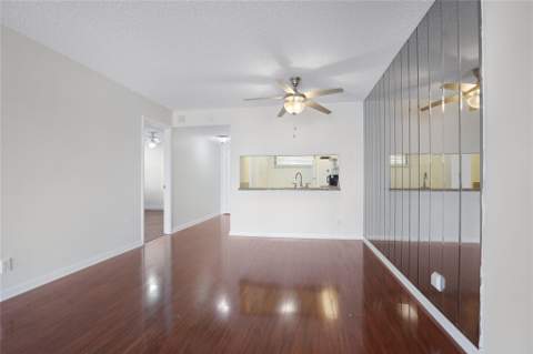 109 Lake Emerald Drive #110, Oakland Park FL - photo 17 of 39