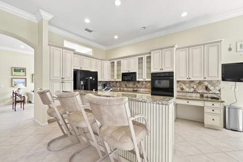 7199 Imperial Beach Circle, Delray Beach FL - photo 20 of 71