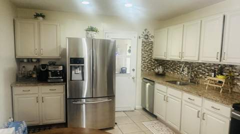 6710 Forest Court, West Palm Beach FL - photo 17 of 35